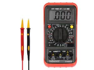 Digitale multimeter - 24 bereiken / cat II 700V - cat III 600V / data hold / automatische uitschakeling / temperatuur / 15A ac & dc